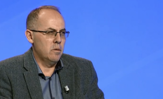 Raka: Variantet e reja të Covid-19 duhet të jenë alarm për të gjithë