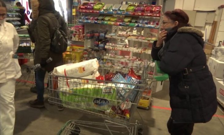 Me masat e reja marketet pritet të punojnë deri në ora 22:30