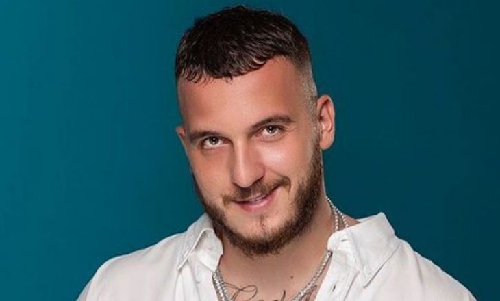 Mozzikut nuk i intereson për karantinën, xhiron klipin e këngës më të re