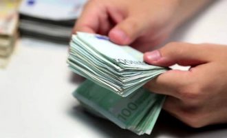 Federata e Sindikatave të Shërbyesve Civilë reagon ndaj pretendimeve për ulje të pagave