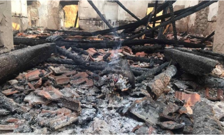 Reagon Ministria e Punëve të Brendshme për djegien e xhamisë në Drenas