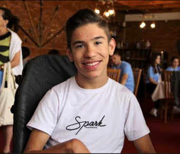 Letër nga karantina – Fëmijët me aftësi të kufizuar janë përherë të mbyllur, por çka keni bërë ju të ndryshoni këtë?