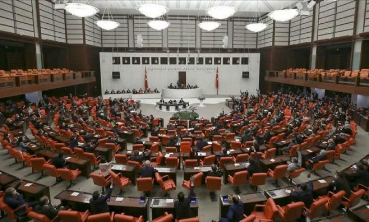 Parlamenti i Turqisë miraton ligjin e Reformës Penale