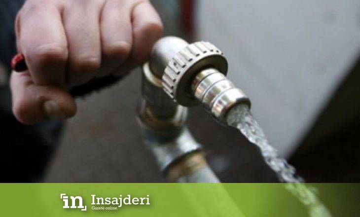 Gjysma e Prishtinës pa ujë, dëmtohet një gyp