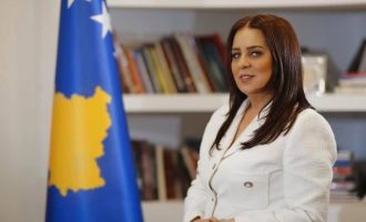 ​Dumoshi ngushëllon familjen e Bujar Lahut