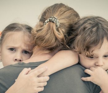 Letra e nënës me dy fëmijë autik: Shpresoj që një ditë të më thërrasin ‘mami’