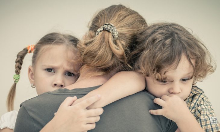 Letra e nënës me dy fëmijë autik: Shpresoj që një ditë të më thërrasin ‘mami’