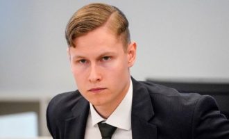 Mori 21 vjet burgim: Kush është norvegjezi që sulmoi i armatosur xhaminë në Oslo?