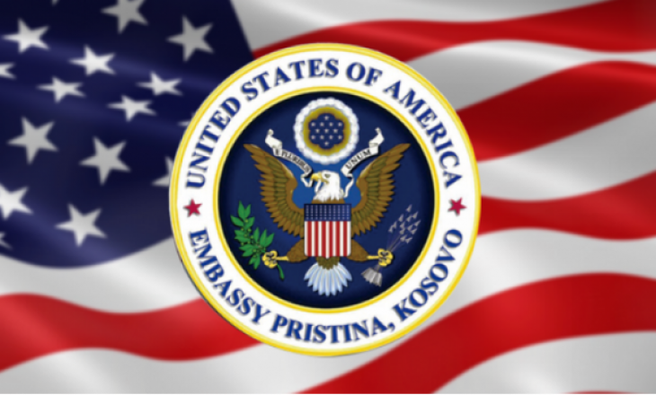 Ambasada amerikane me njoftim të rëndësishëm rreth COVID-19