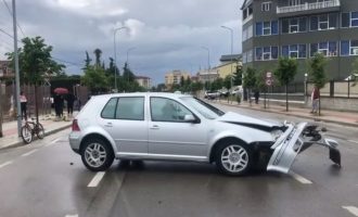 Aksident në Elbasan, plagoset çifti nga Tirana