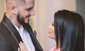 Sellma na prezanton për herë të parë me bashkëshorten bukuroshe të Gold AG