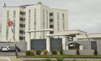 Drejtori i AKI-së raporton para Komisionit për sigurinë në vend gjatë pandemisë