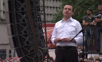 Kurti nuk kursen fjalët: Presidenti është hajn – Qeveria është e turpit