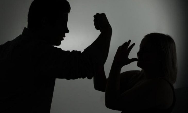 Prishtinë: Rrah gruan dhe vajzën – i bën për spital