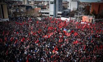 Tubimi i VV-së në kohë pandemie e tensioni politik