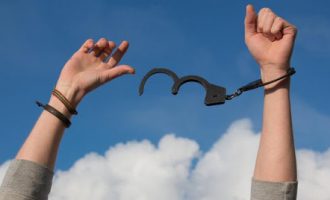 “Kosova ka shënuar progres në luftën kundër trafikimit me qenie njerëzore”