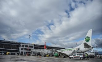 Qeveria merr vendim që të hapen linjat e transporti ajror