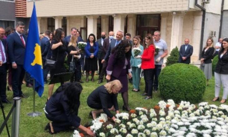 1.133 lule si kujtim për fëmijët e vrarë gjatë luftës