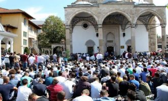 Apelohet që të respektohen masat mbrojtëse nëpër xhami