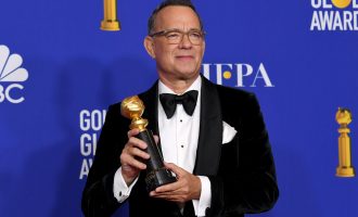 A u arrestua Tom Hanks në Australi për pedofili?