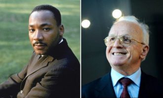 Ambasada Amerikane përkujton Adem Demaçin duke e krahasuar me Martin Luther King-un