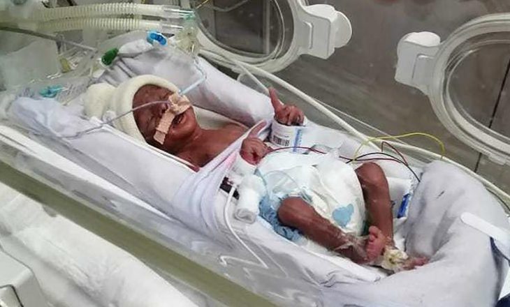 Nëna e katërnjakëve mbetet në spital me borxhe – Princi i Dubait i paguan gjithë faturat