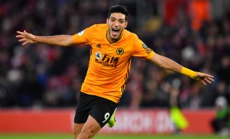 Arsenal sytë ka Raul Jimenez i Wolves