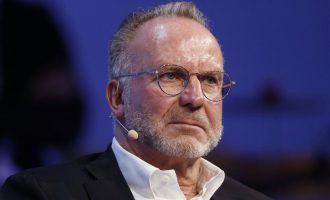 Rummenigge: Thiago Alcantara ka kërkuar largimin, por nuk ka oferta për të