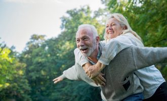 “Zonat blu”: Vendet e botës ku njerëzit jetojnë më gjatë