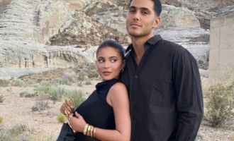 Kylie Jenner prezenton të dashurin e ri, fansat e kritikojnë