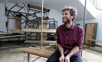 Bienalja e Beogradit nuk pranon të njohë kombësinë e tij: Artisti kosovar tërhiqet