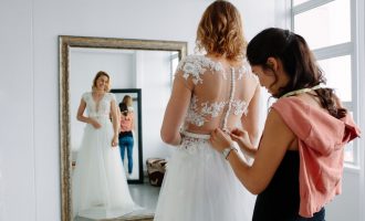 Gjithçka që duhet të dini kur të bëni shopping për fustanin e nusërisë