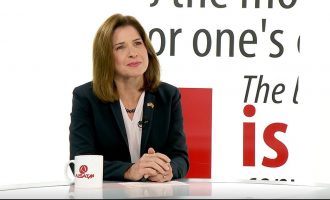 Ambasadorja amerikane për zgjedhjet në Maqedoninë e Veriut: E lumtur për procesin demokratik