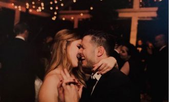 Vajza e regjisorit Steven Spielberg fejohet me një shqiptar