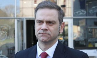Borko Stefanoviq: Në Bruksel s’ka bisedime teknike – po diskutohet marrëveshja final