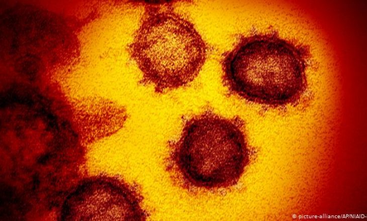 Coronavirus: “Me e keqja ende nuk ka ardhur”, paralajmëron shefi i OBSH-së