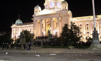 Dhuna para kuvendit – arrestohen 24 persona në Serbi