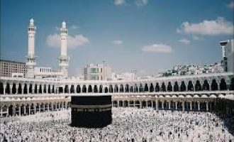 Shkuaraj në Haxh e obligon edhe mbajtjen e maskës