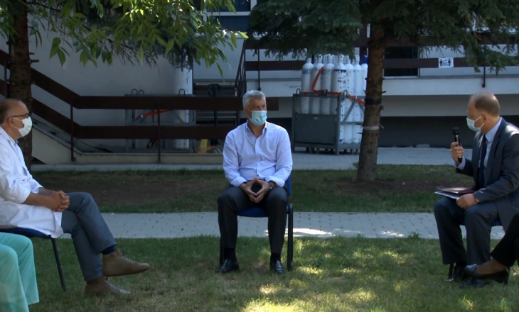 Thaçi viziton Infektivën, premton përkrahje institucionale për stafin shëndetësor