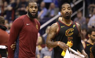 JR Smith bashkohet me LeBron James
