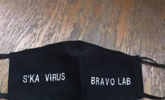 Maska që po irriton qytetarët