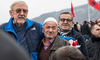 Gjuriqi akuzon William Walker: Nxite luftën në Kosovë