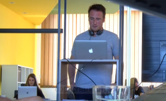 “Alexa” edhe në shqip – Programi kompjuterik do të njohë të gjithë dialektet e gjuhës (VIDEO)