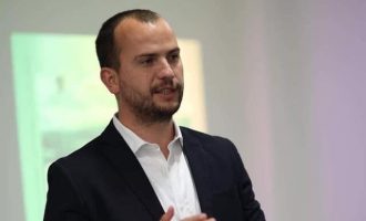 A do të kandidojë Qëndron Kastrati për komunën e Kamenicës?