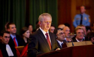 Koordinatori për Dialogun kujton vendimin GJND-së: Fitorja më e madhe diplomatike