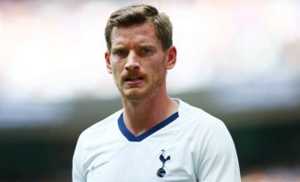 Dyshja largohet nga Tottenham-i