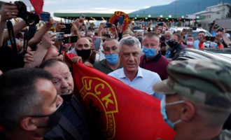 Mediet botërore e quajnë pritje madhështore kthimin e Thaçit në Kosovë