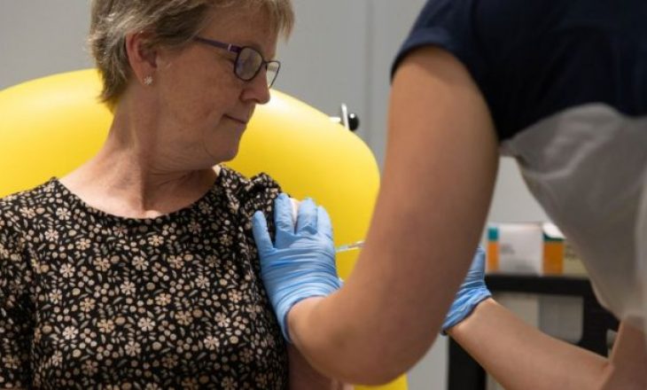 Shqipëria pret 800 mijë vaksina anti-COVID në shkurt nga “Pfizer” e “COVAX”