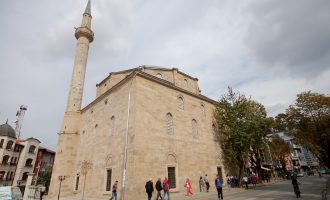 Kurban Bajrami megjithatë do të falet – në mes pandemisë e paqartësisë