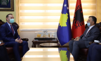 Myftiu Tërnava pret në takim Zemajn: Pajtohen që të bashkëpunojnë për ruajtjen e shëndetit të qytetarëve